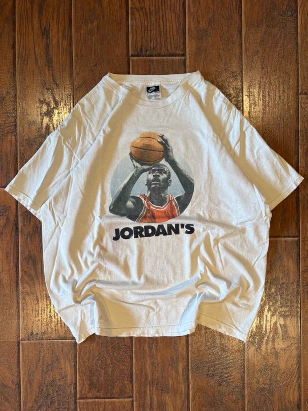Vintage 90s Michael Jordan’s Back Nike Shirt